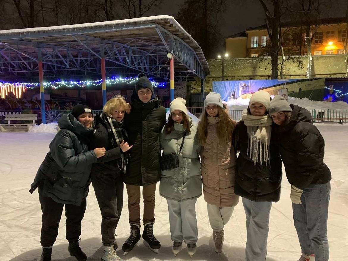 Все на каток!