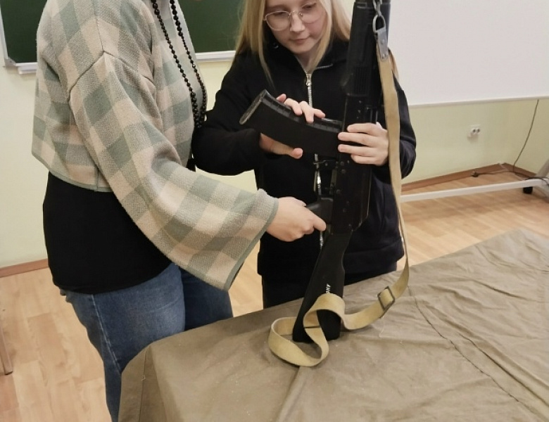 Общение с Героями