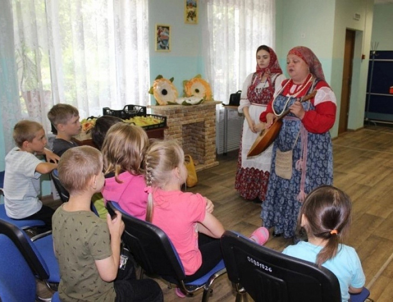 Посетили Центр социальной реабилитации