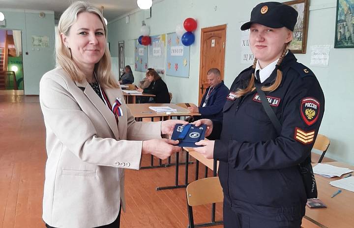 ГОЛОСУЕМ!