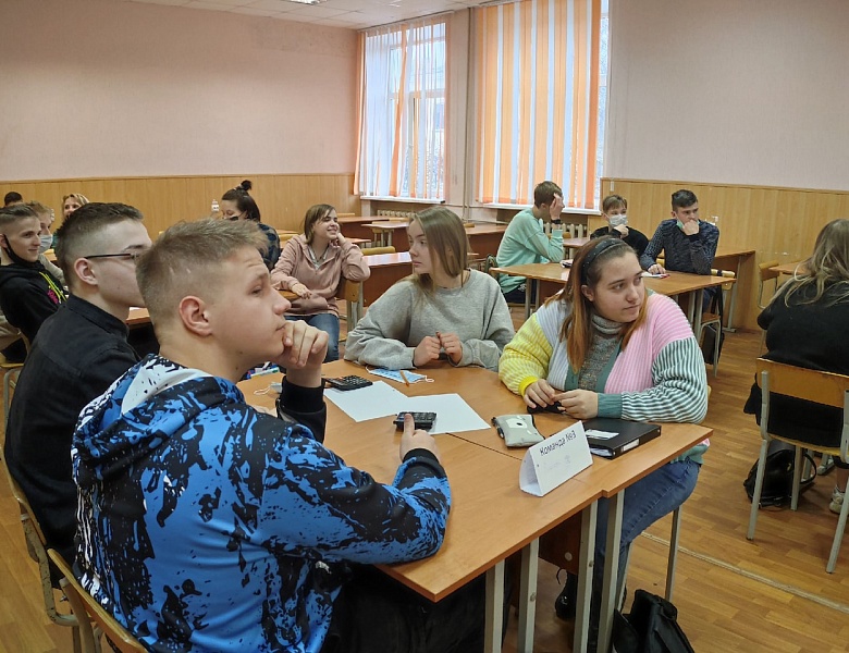 "Своя игра" по информатике