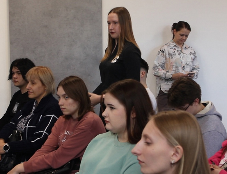 «Без галстуков»