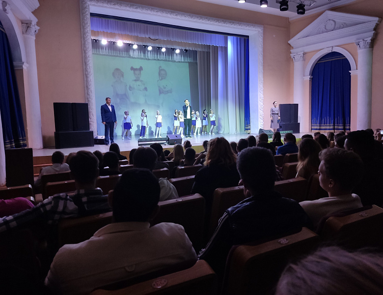 Постановка "Во имя жизни, во имя мира"