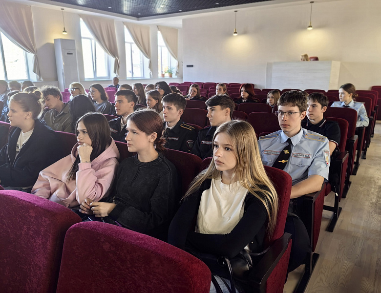 Знакомство с миром добровольчества