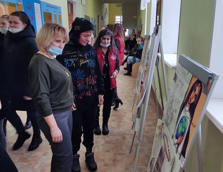 Итоги выставки плакатов к 190-летию кооперации