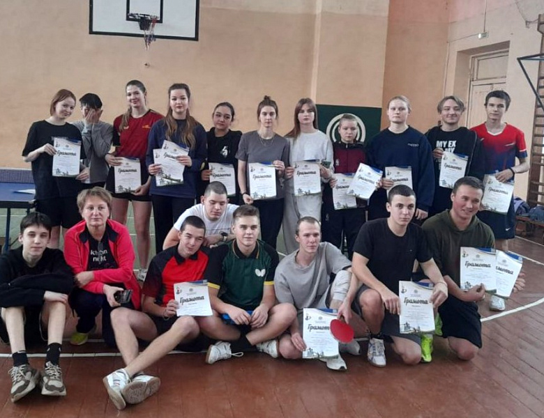 Первые по настольному теннису!