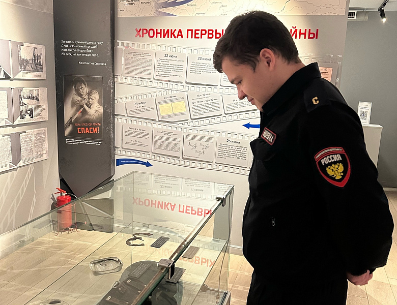 Урок по огневой подготовке в историческом лектории