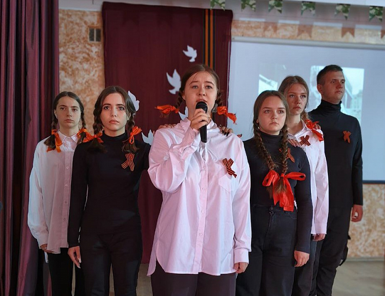 Сороковые, роковые...