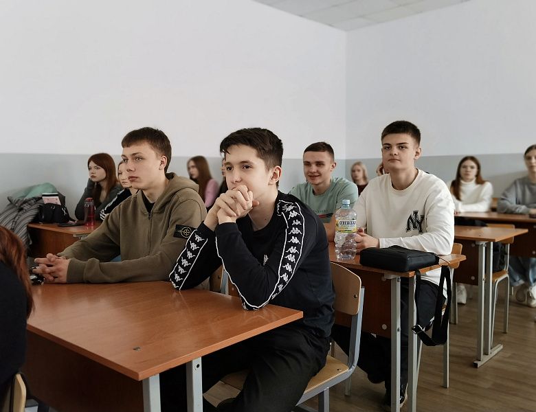 Герои среди нас
