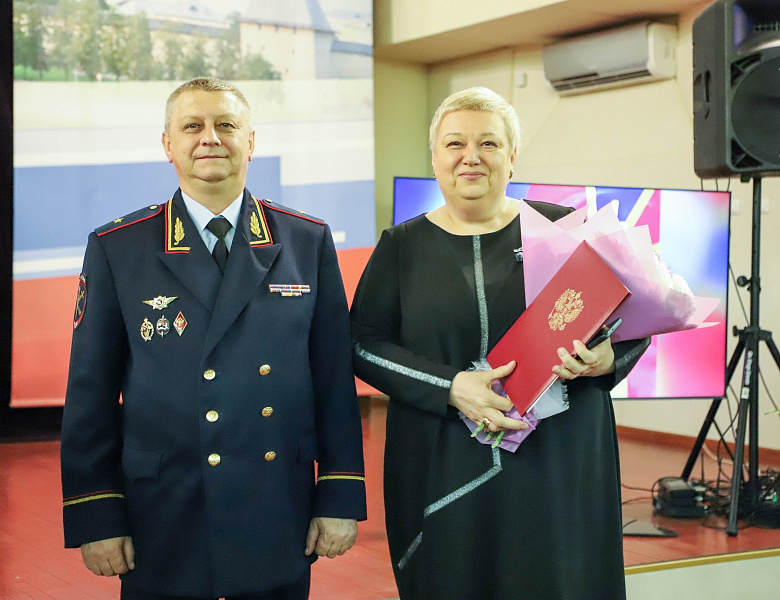 Традиции мужества и чести: торжественное мероприятие в УМВД
